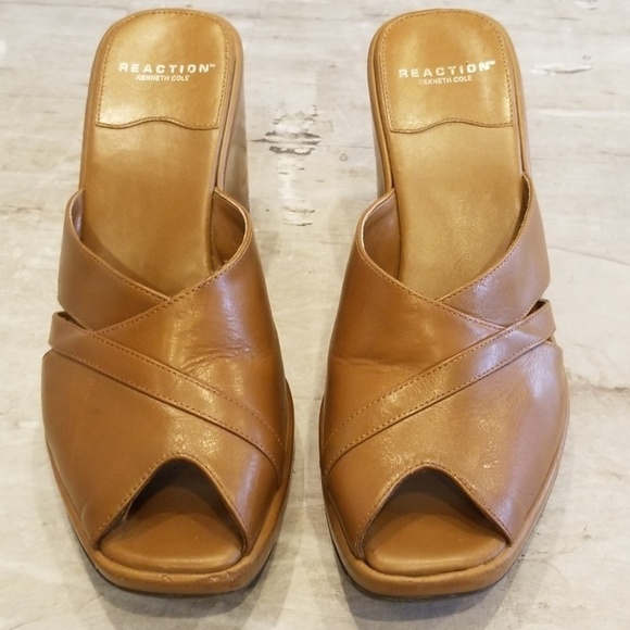 💕KENNETH COLE REACTION💕 Thed Late Show Platform Wedge Peep Toe Sandals 10 - Picture 1 of 8